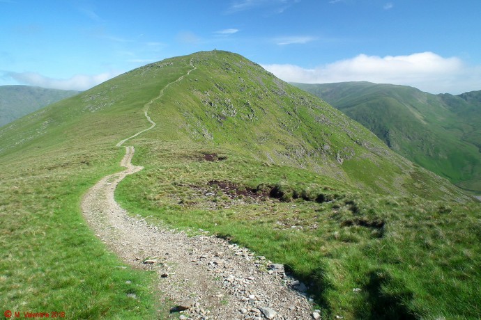 Approaching Ill Bell.