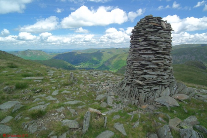 The view north-eastwards, from High Bakestones.