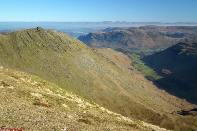 Grisedale valley from the ridge towards Nethermost Pike.
