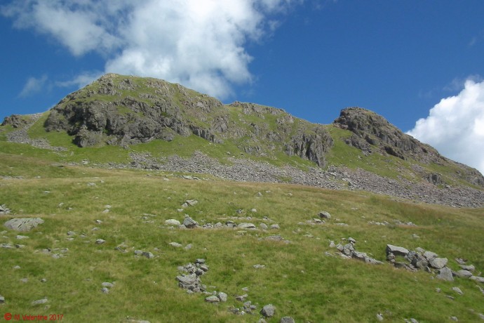 Looking up to Little Hart Crag from Scandale Pass.
